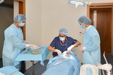 Réhabilitation orale & Implantologie